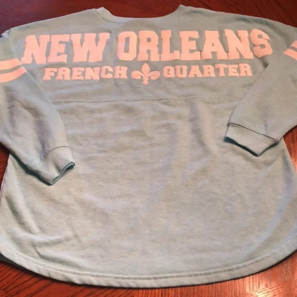 New Orleans French Quarter Lightweight Sweatshirt - Picture 7 of 7